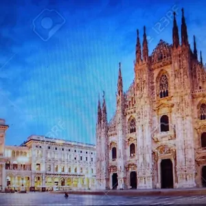Appartamento Montenapoleone Home Suite Home - con parcheggio incluso - with free guarded parking garage - Fashion district subway San Babila, Milano